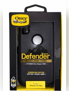 OtterBox Defender Series Rugged Protection Case for iPhone Xs Max - Black